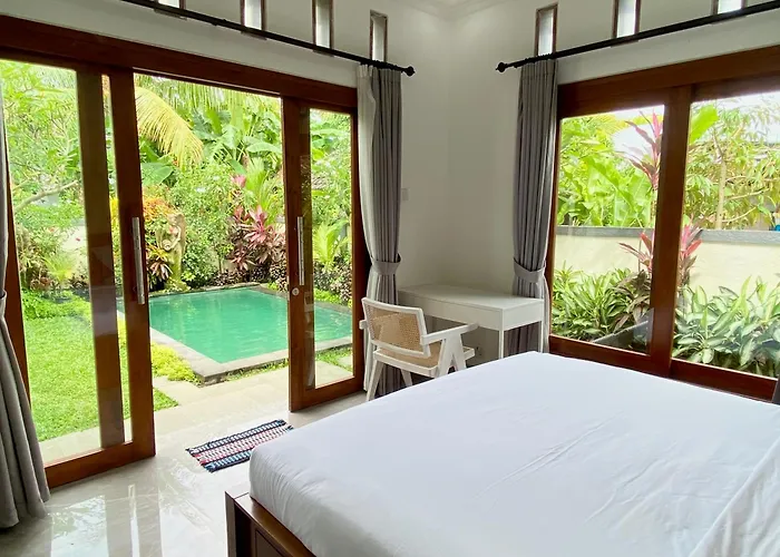 D Teba With Swimming Pool, Ubud