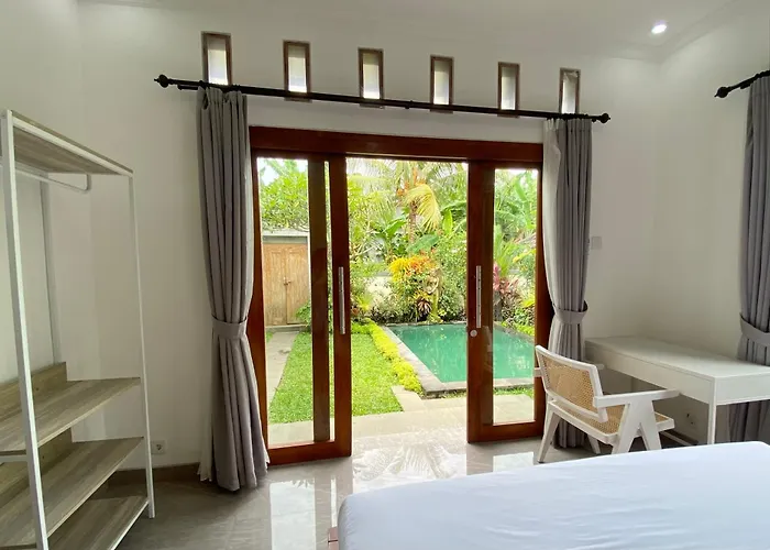 Villa D Teba With Swimming Pool,