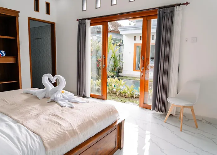 Villa D Teba With Swimming Pool,